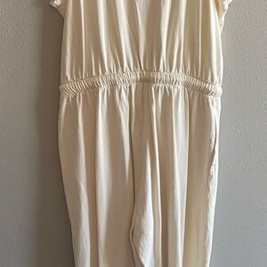 Comfy and cute knit jumpsuit. Jersey material.  Like new.
